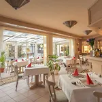 Ambiente Garni Szálloda 3*