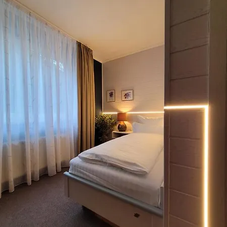 Ambiente Hotel Garni 3*