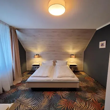 Ambiente Garni Отель 3*