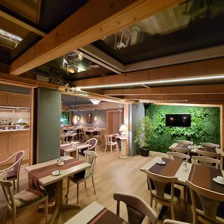 Ambiente Garni Отель 3*