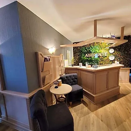 Ambiente Garni Hotel 3*