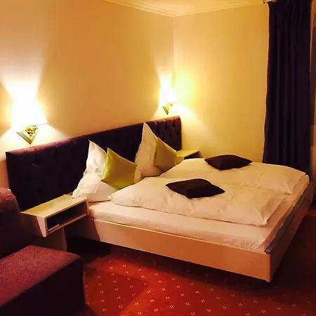 Ambiente Hotel Garni 3*