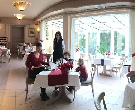 Hotel Ambiente Garni