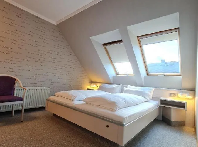 Hotel Ambiente Garni 3*