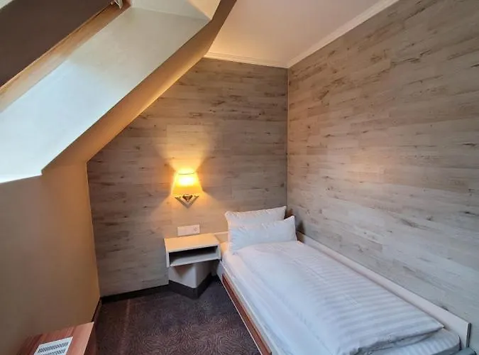 Ambiente Garni 3* Plauen